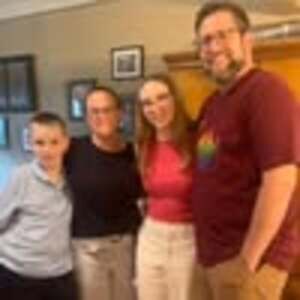 Meet your Posher, Dana